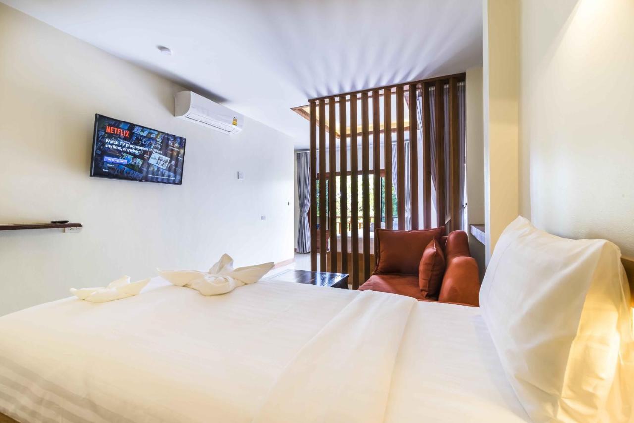 Wyh Hotel
