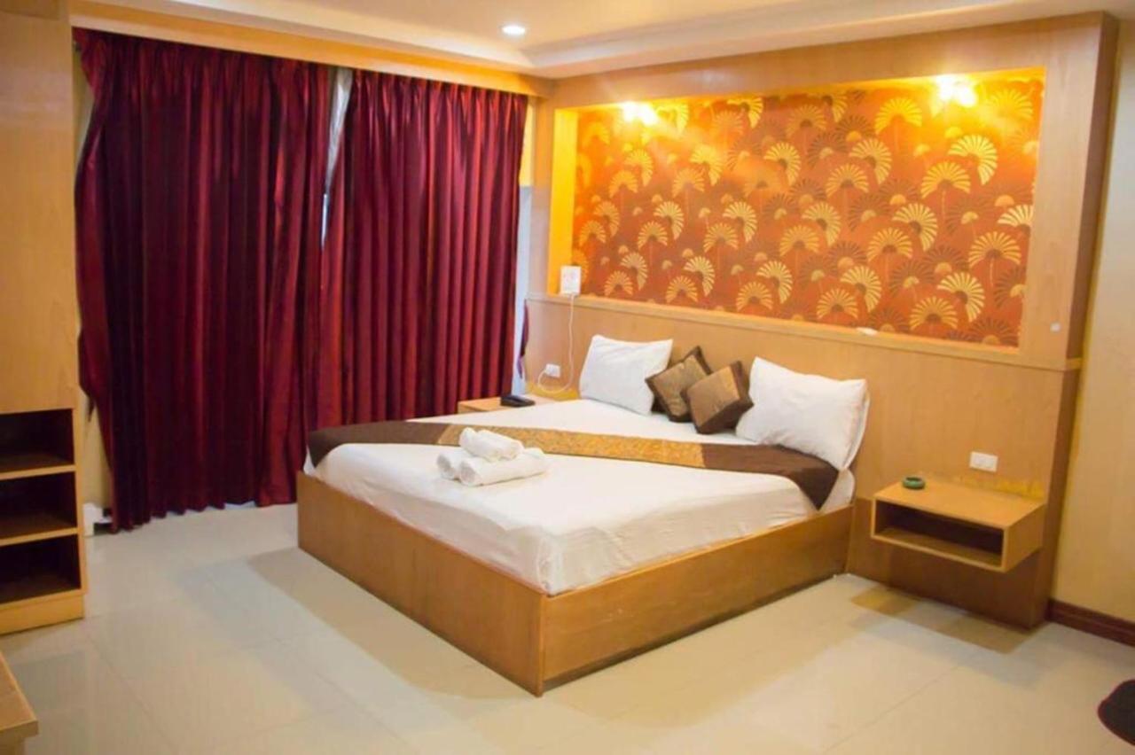 New Pind Balluchi Hotel 3*