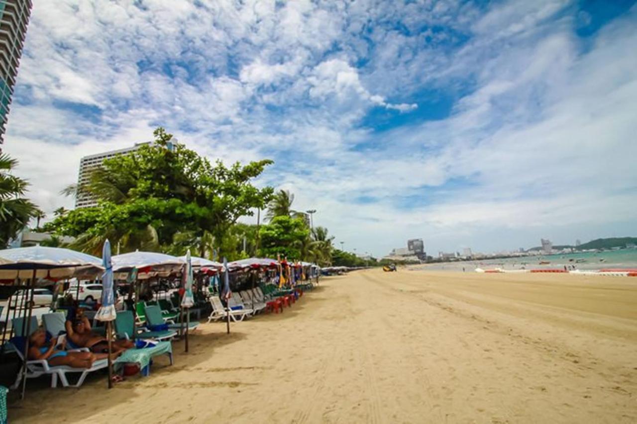 New Pind Balluchi Hotel Pattaya