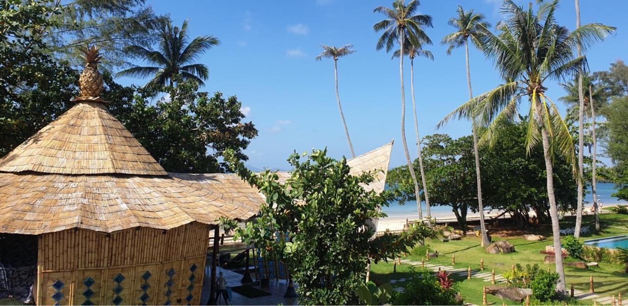 Anyavee Krabi Resort 4*