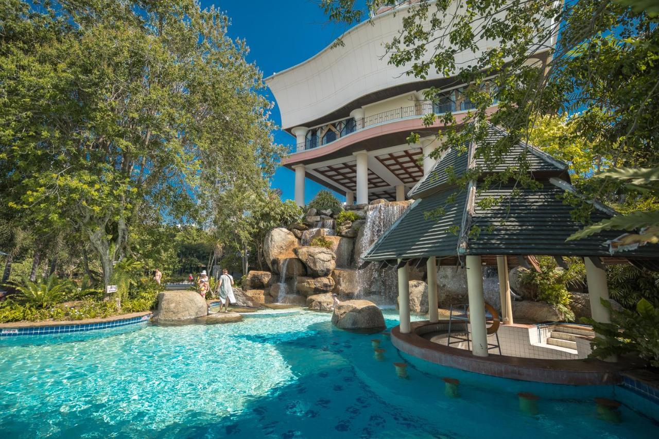 Hotel Long Garden & Pavilions