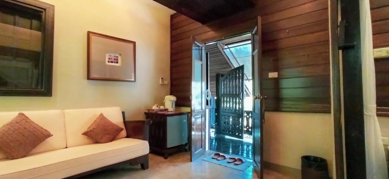 River Corner Resort Pai