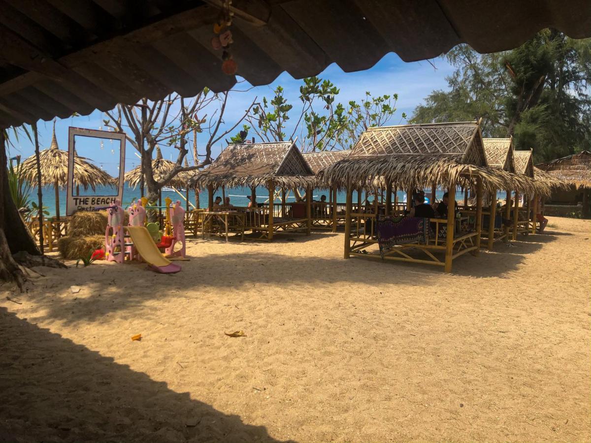 Hotel Lanta Palm , -