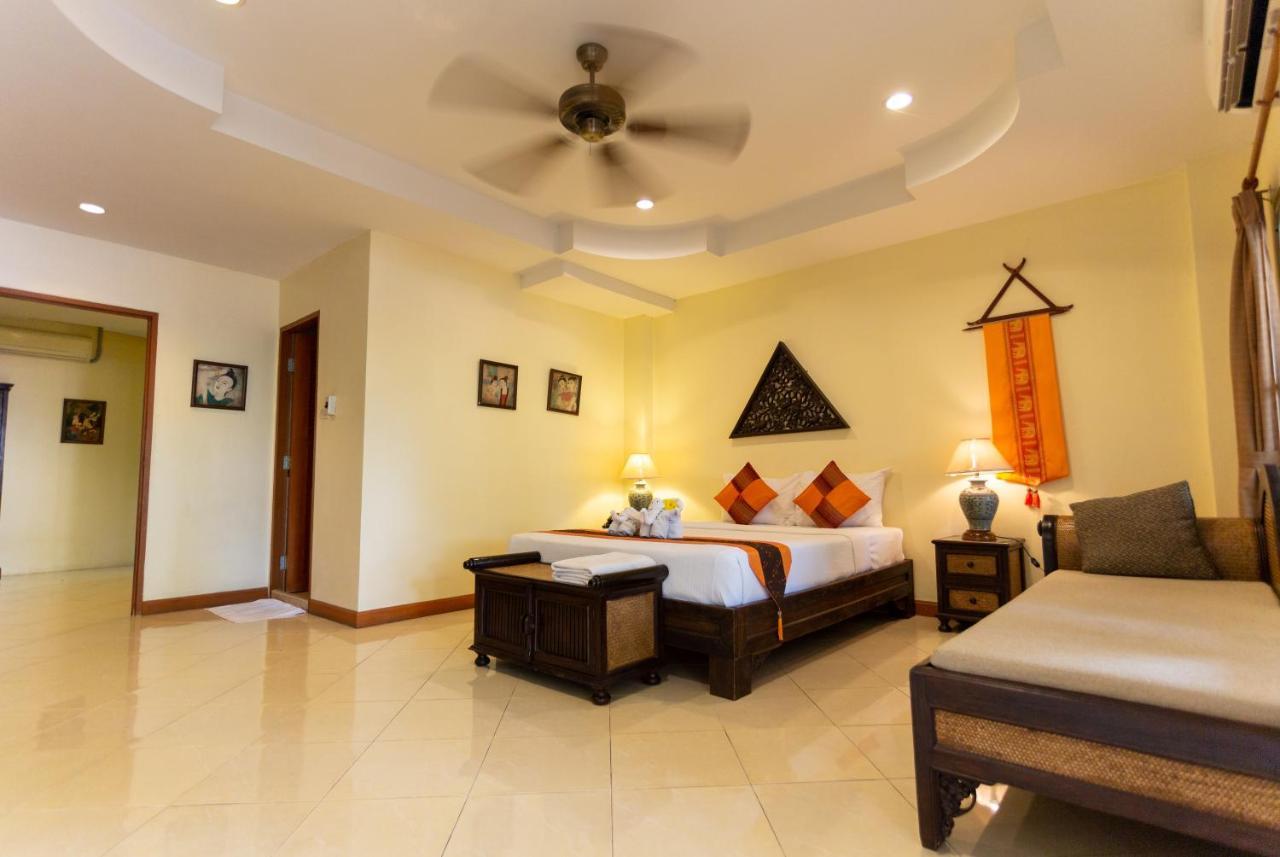 Chang Charlie Inn, Boutique 3* Praia de Jomtien