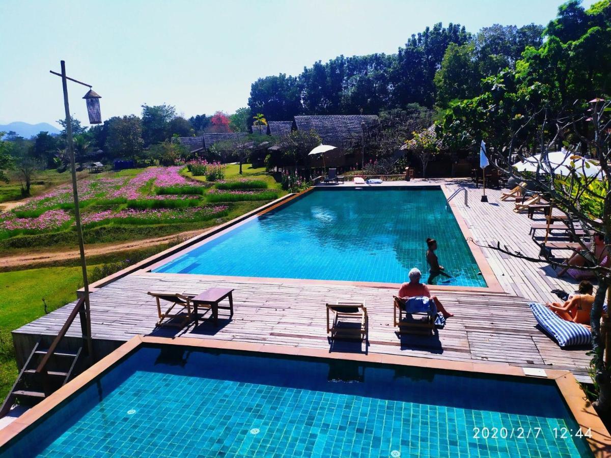 Phu Pai Art Lodge *