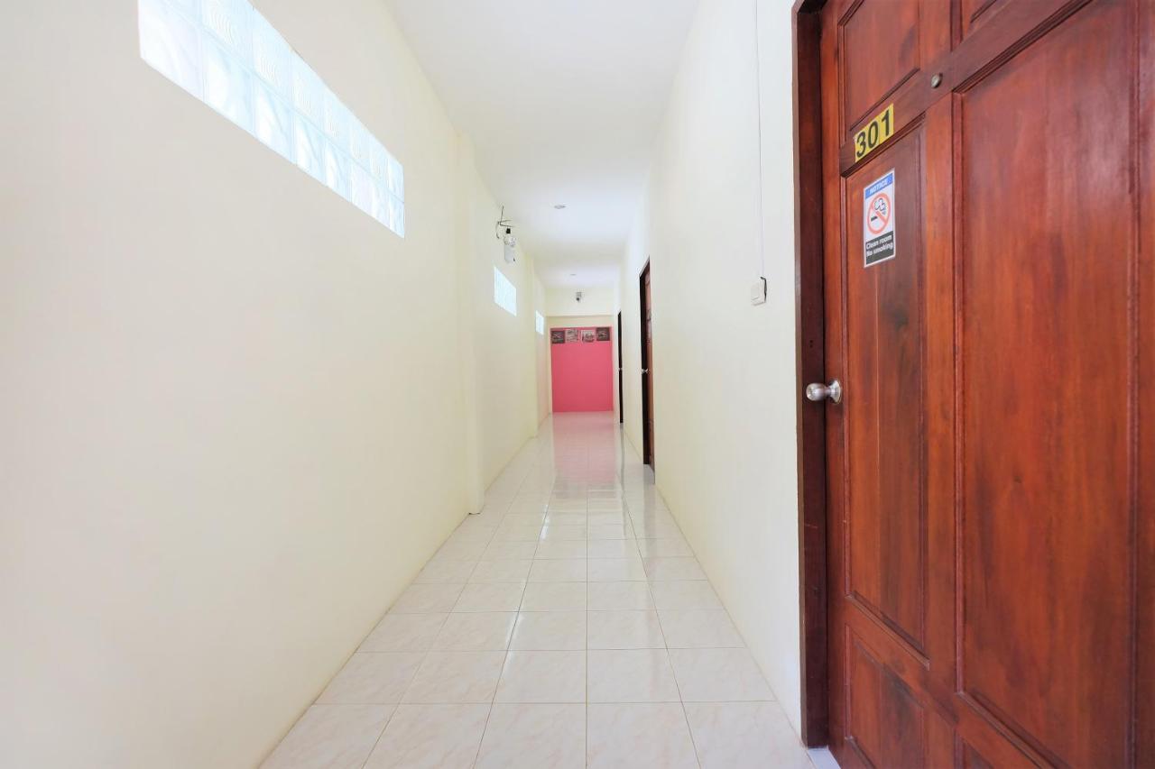Hotel Oyo 609 Lanta Dream House 2*