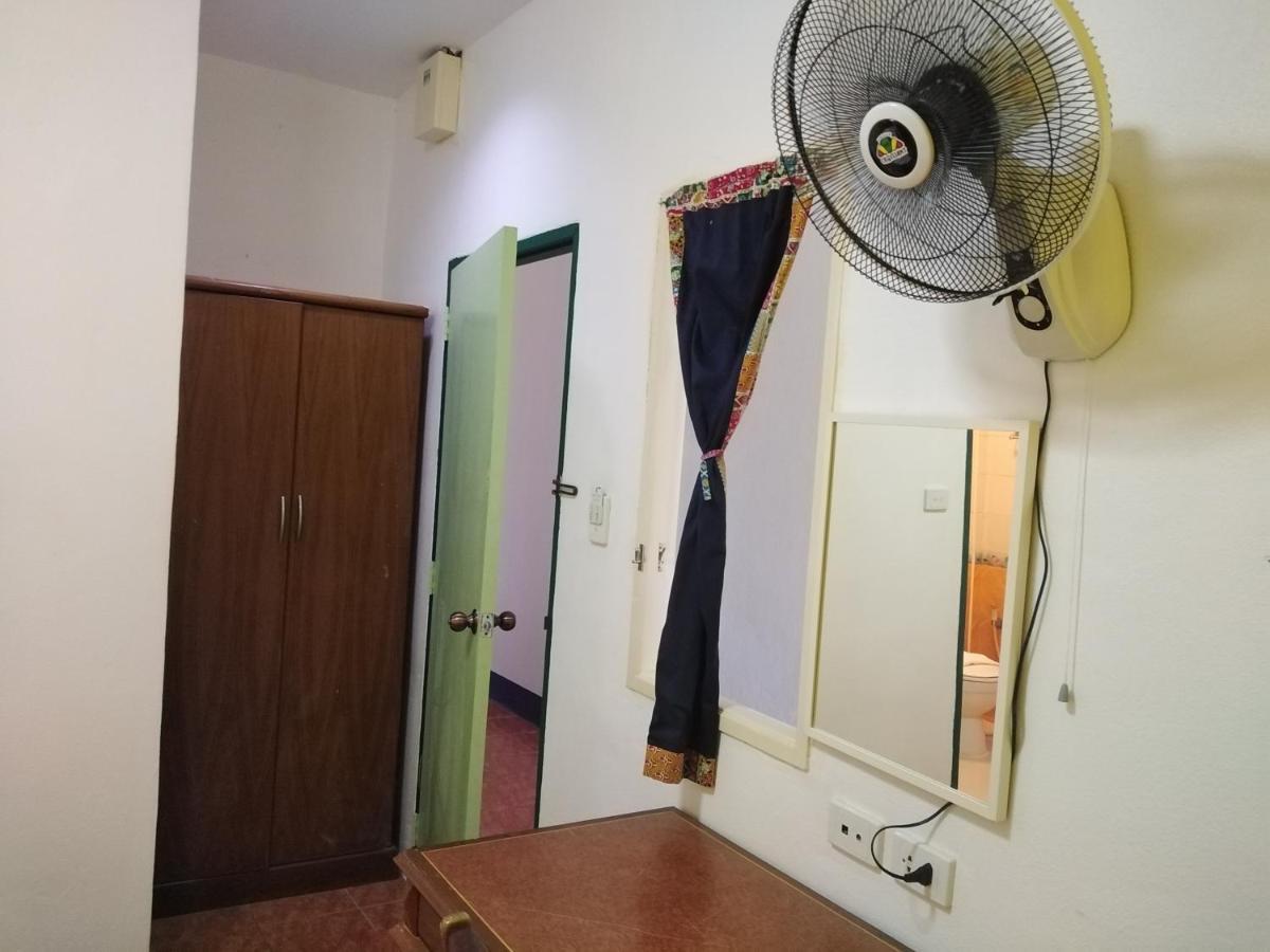 Khaolak Seafan Guest house 2*
