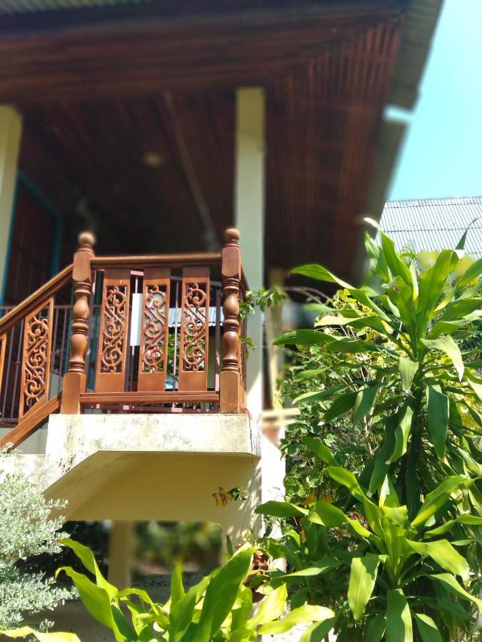 Tropicana Khophagan Hotel *
