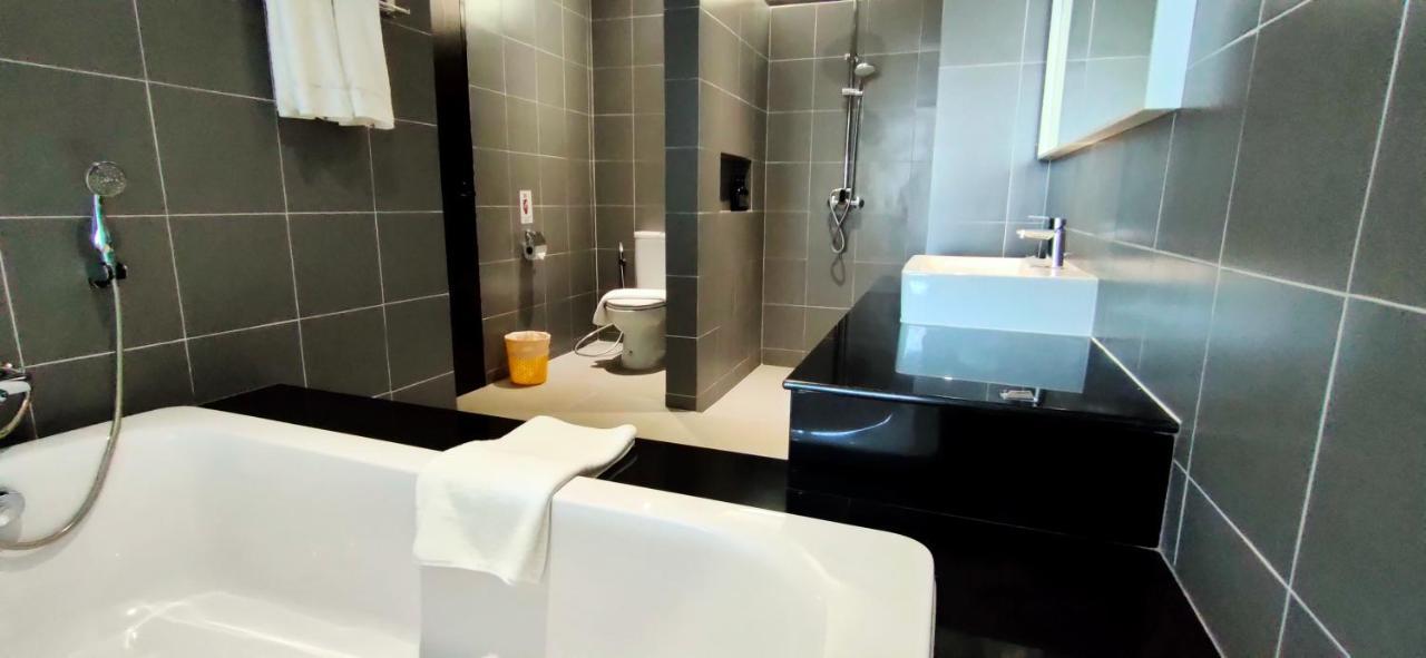 Aranya Guest house