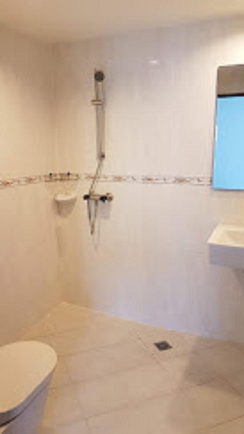 Welcome @ Karon Beach. Single From Only 500 Baht Casa de hóspedes 2*