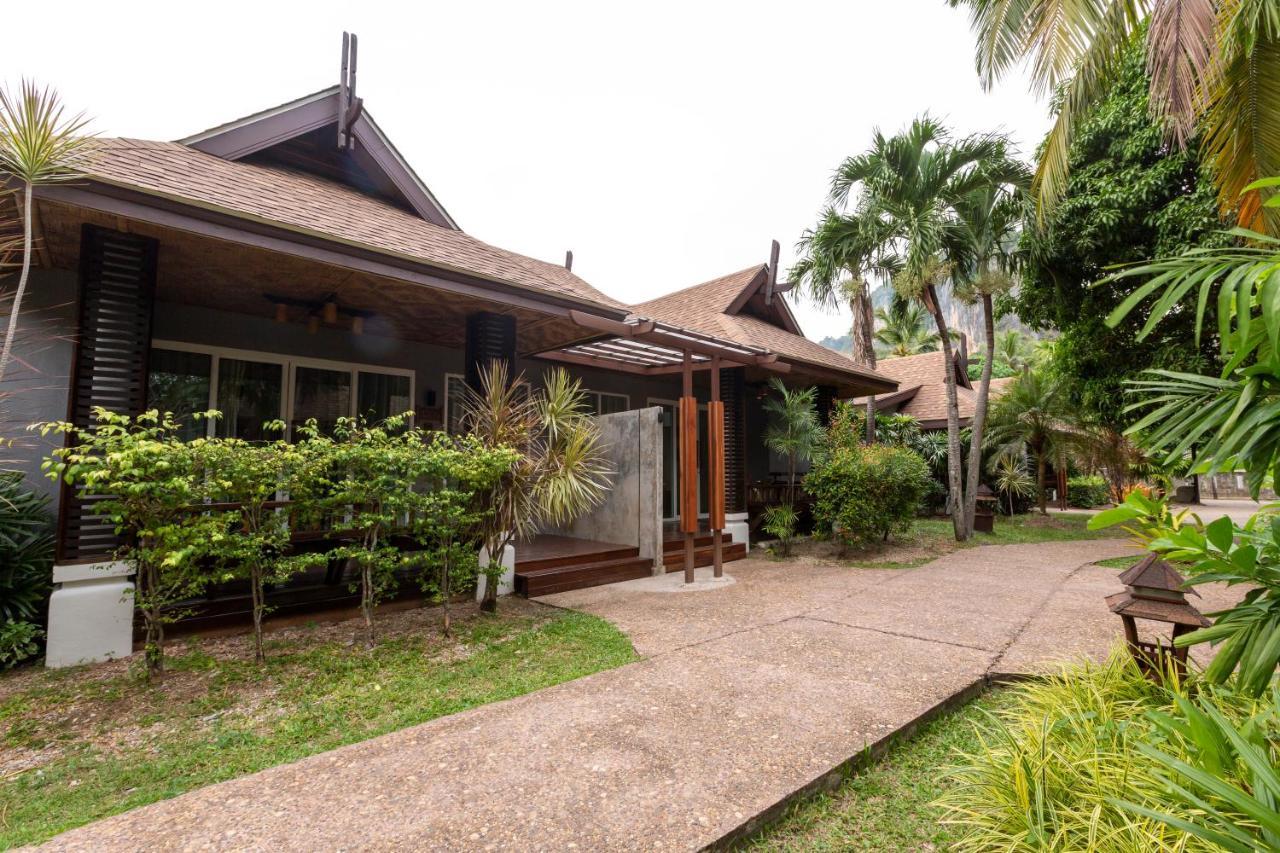 Bay & Resort 4*