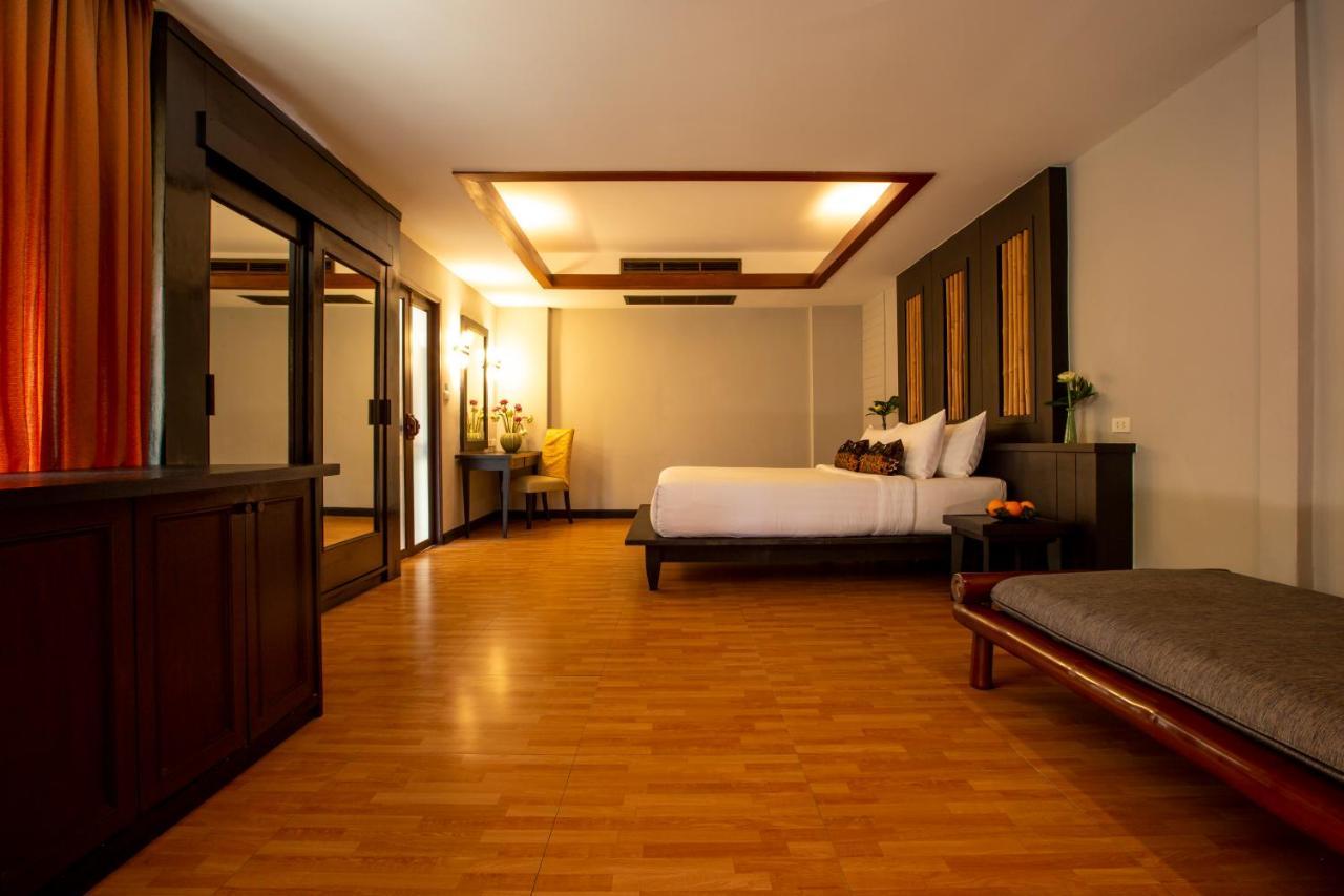 Resort Bay &