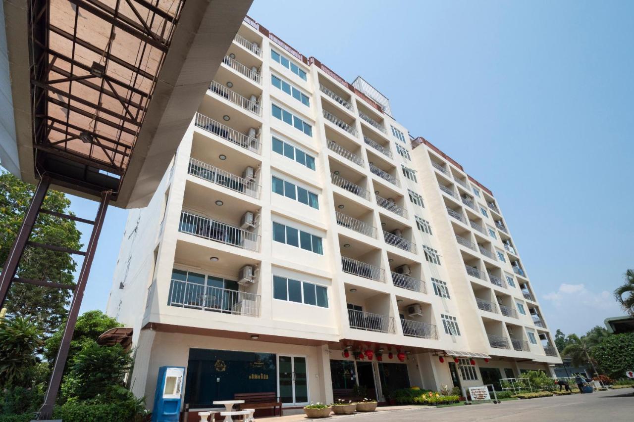 Oyo 829 Royal Thai Hotel Jomtien Beach