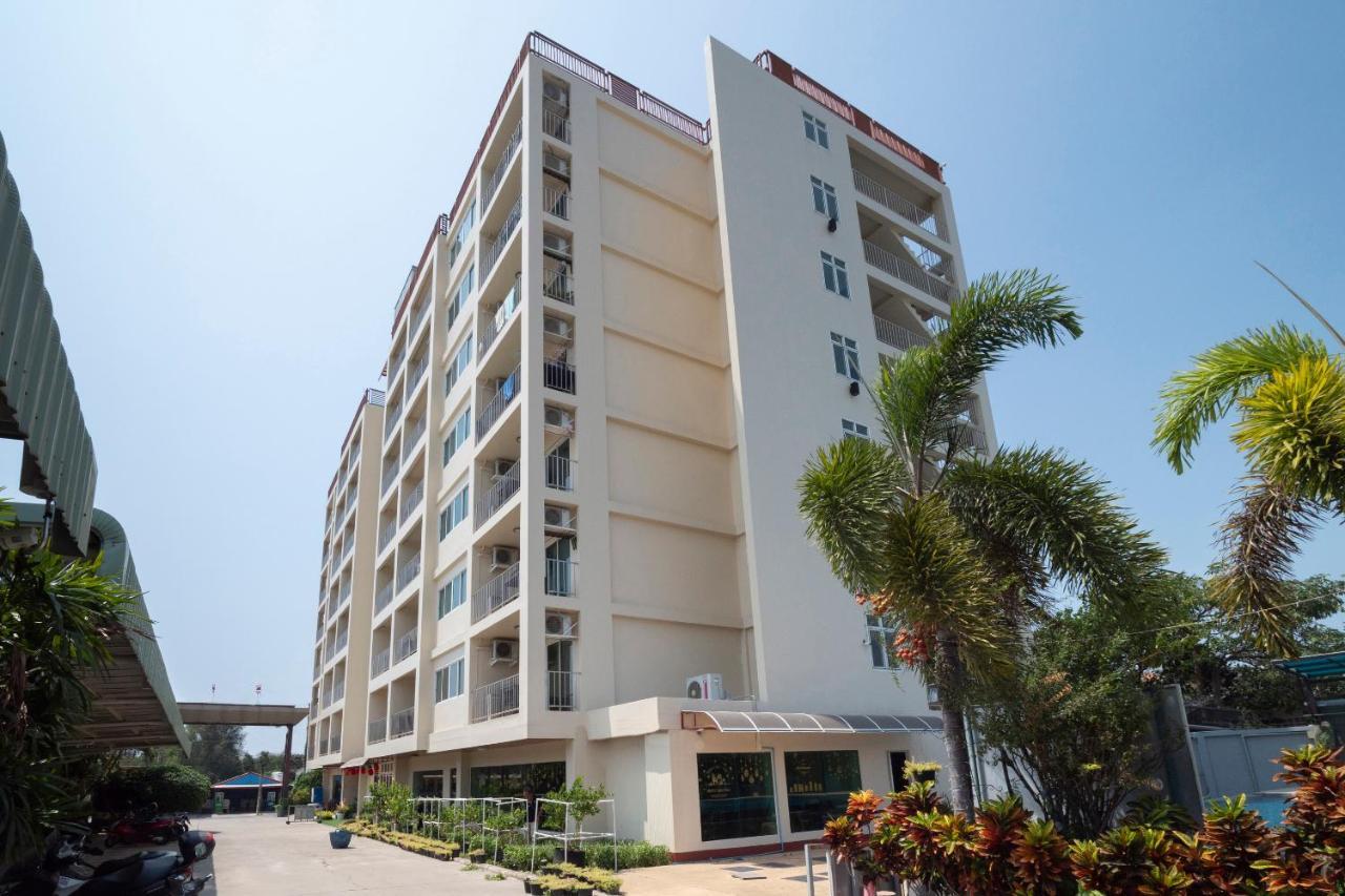 Oyo 829 Royal Thai 2* Jomtien Beach