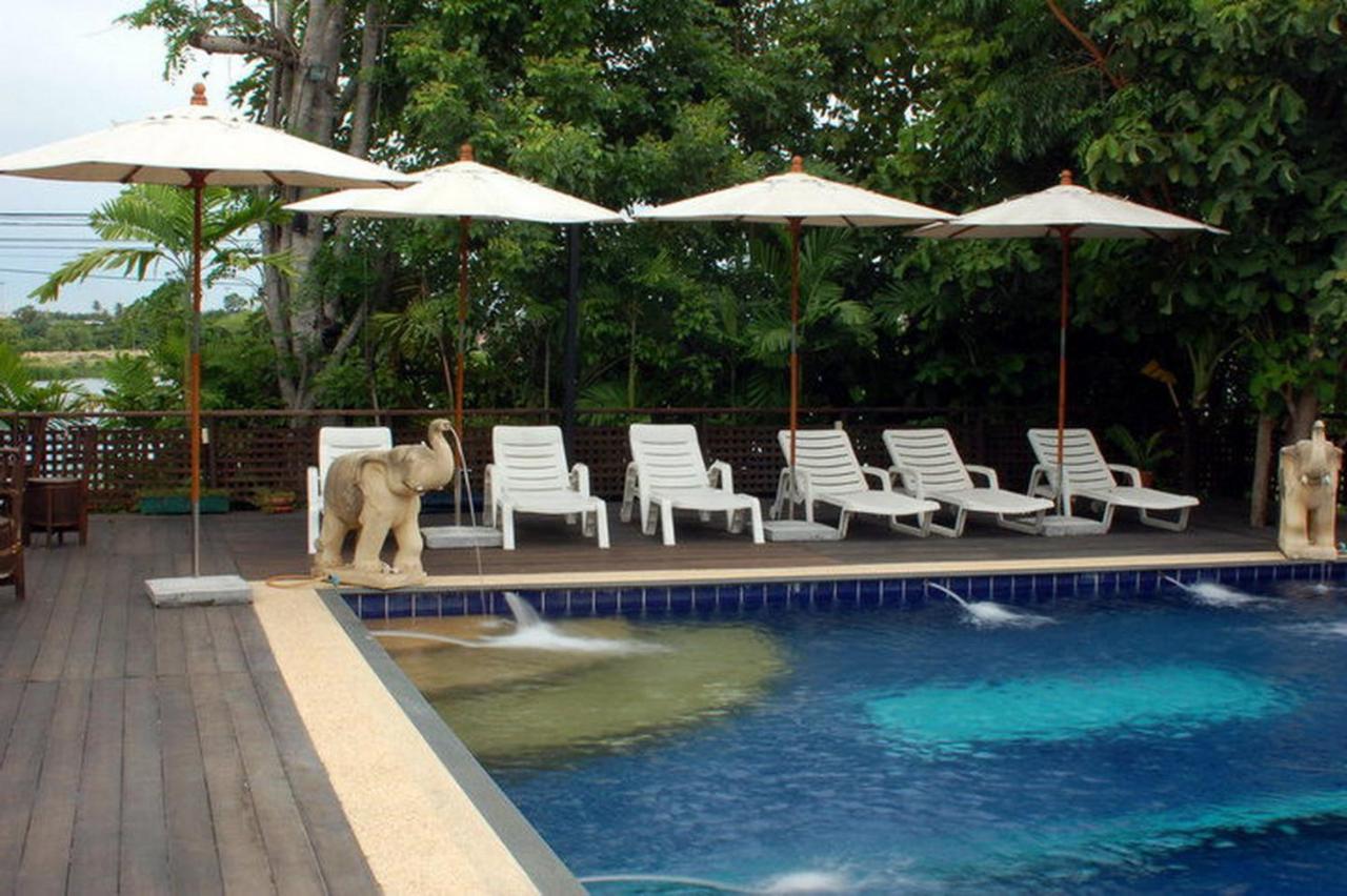 Inrawadee Resort 3*