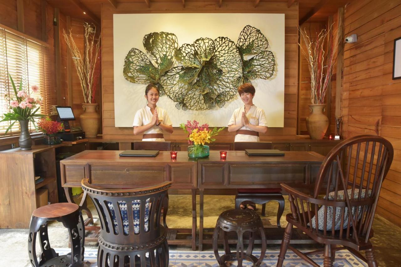 Village Boutique 4*