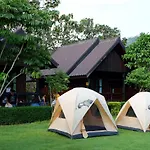 Baan Maikhiangphu Wang Nam Khiao