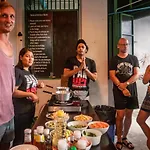 Pak-Up Hostel