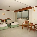 Boon Siam Hotel