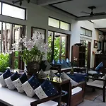 Banthai Village