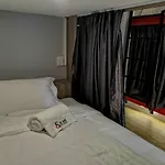 So Good Haad Rin Hostel