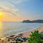 Lanta Village Resort