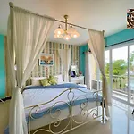 Mooz Huahin Bed & Breakfast
