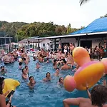 2 Rocks Boutique Hostel