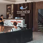 Lanta Ray Bay Hotel
