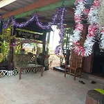 Poohry Seaview