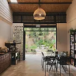 Simple House Ao Nang - B&B