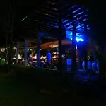 Islanda Hideaway Resort