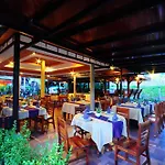 Maleedee Bay Resort