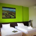 Palm Driving Range & Resort