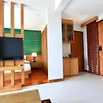 206 Ao Nang, Private Sea View Pool Villa