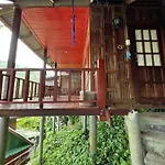 Plaa\'S Thansadet Resort