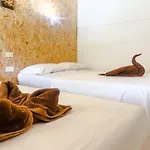 Lux Guesthouse