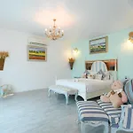 Swiss Valley Hip Resort