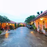 Boathouse Resort Suanphung