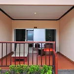 Maleedee Bay Resort