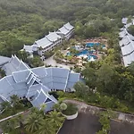 Chada Thai Village