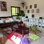 Purple House - Female Only Boutique Hostel