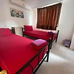 Seventeen Hostel
