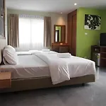 Phuket Ecozy Hotel