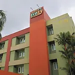 Phuket Ecozy Hotel
