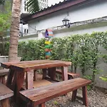 Super Hostel