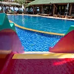 Lanta Riviera Beach Resort