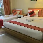 Orange Hotel