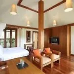 The Sea House Hotel