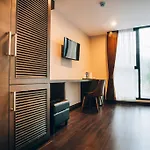Tetris Hotel